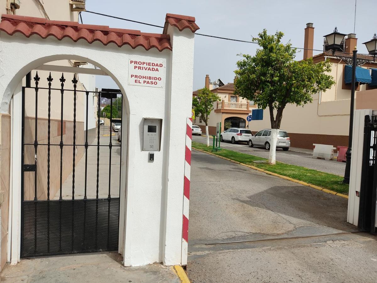 Montequinto apartamento 50m en Semisótano Dos Hermanas Exterior foto
